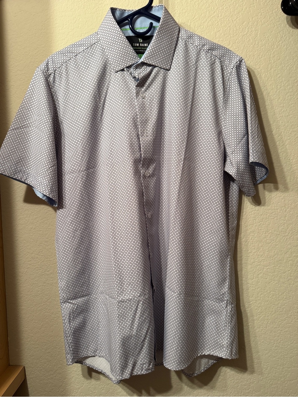 Tom Baine Short-Sleeve Button Up White / Blue Pattern Shirt - Large, Slim fit